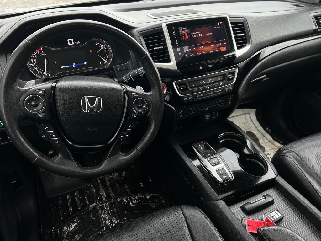 2017 Honda Pilot Image 4