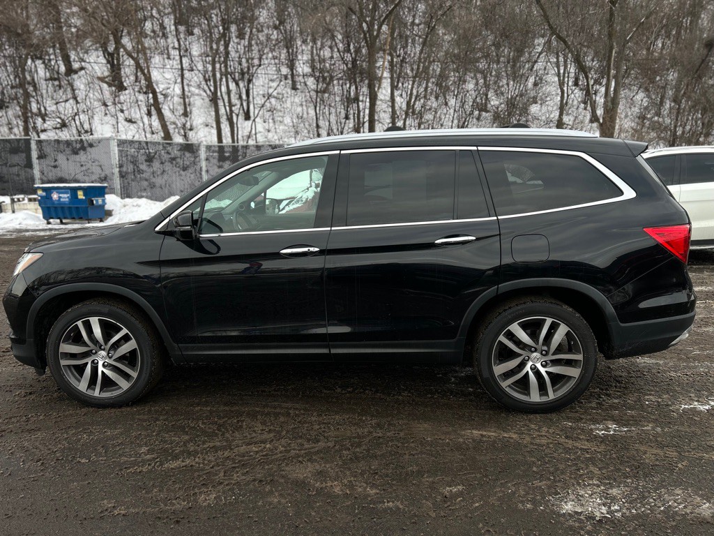 2017 Honda Pilot Image 14