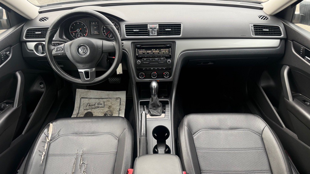 2014 Volkswagen Passat Image 6