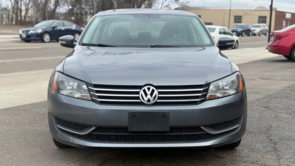 2014 Volkswagen Passat Image 10