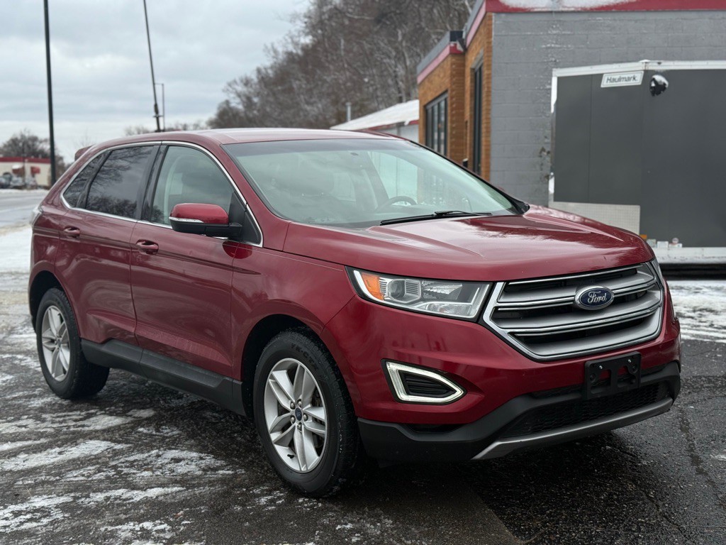 2017 Ford Edge Image 15