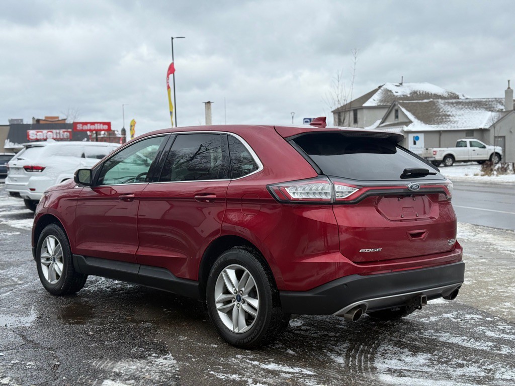 2017 Ford Edge Image 19