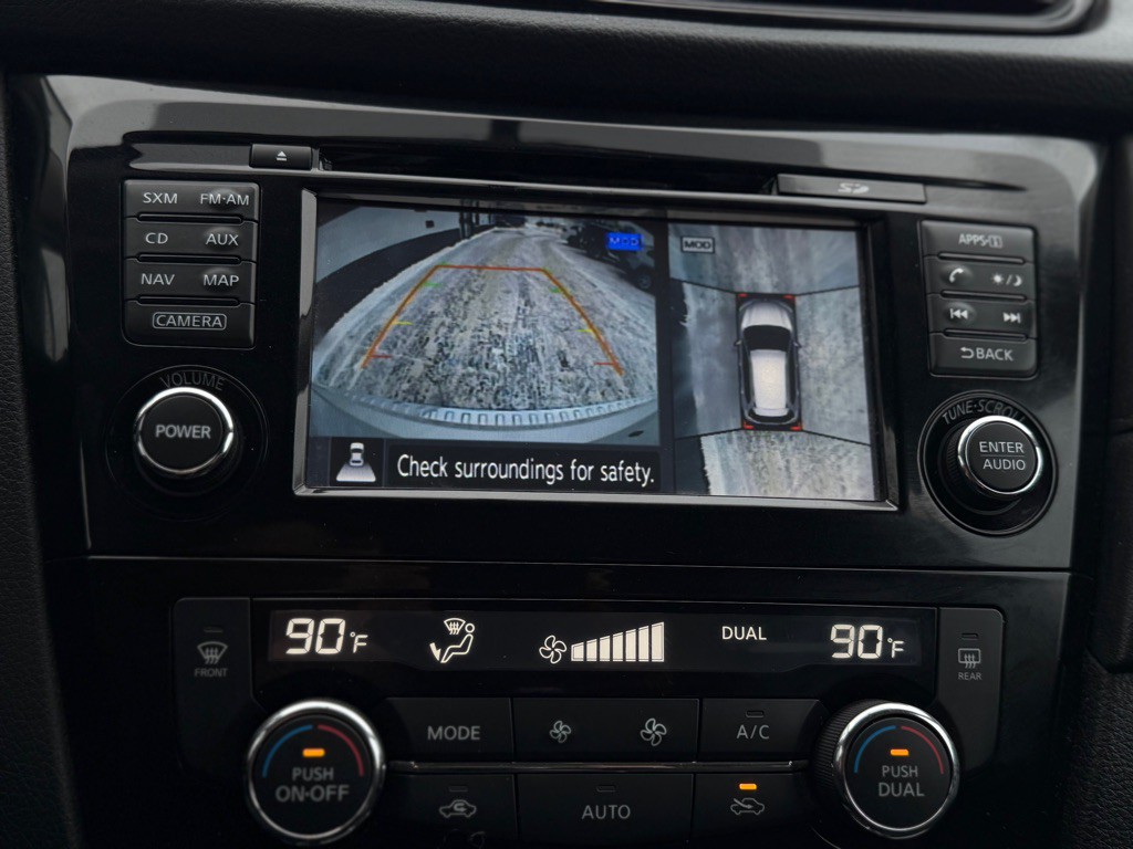 2017 Nissan Rogue Image 6