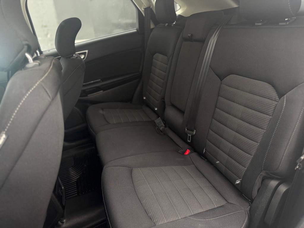 2018 Ford Edge Image 10