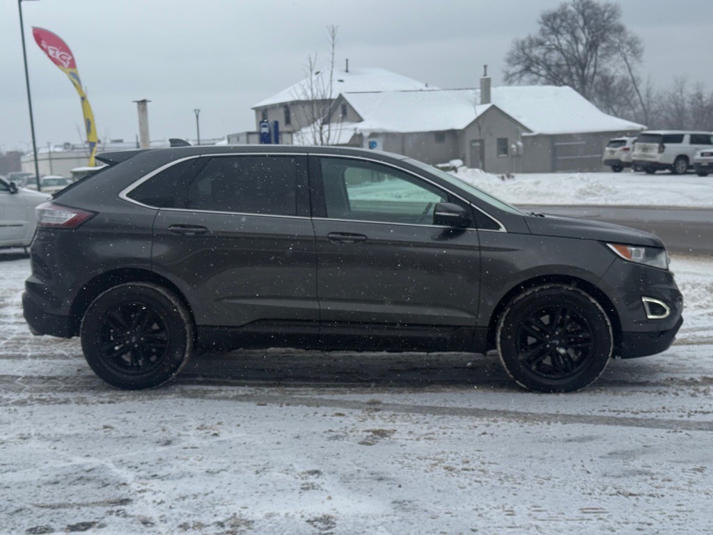 2018 Ford Edge Image 14