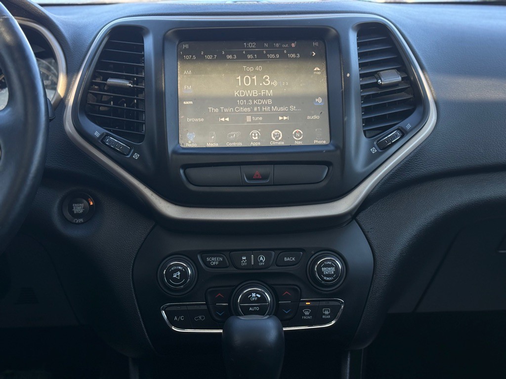 2017 Jeep Cherokee Image 5