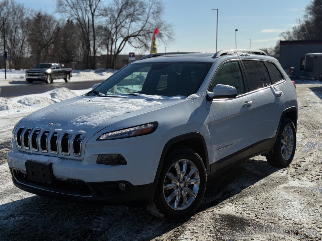 2017 Jeep Cherokee Image 12