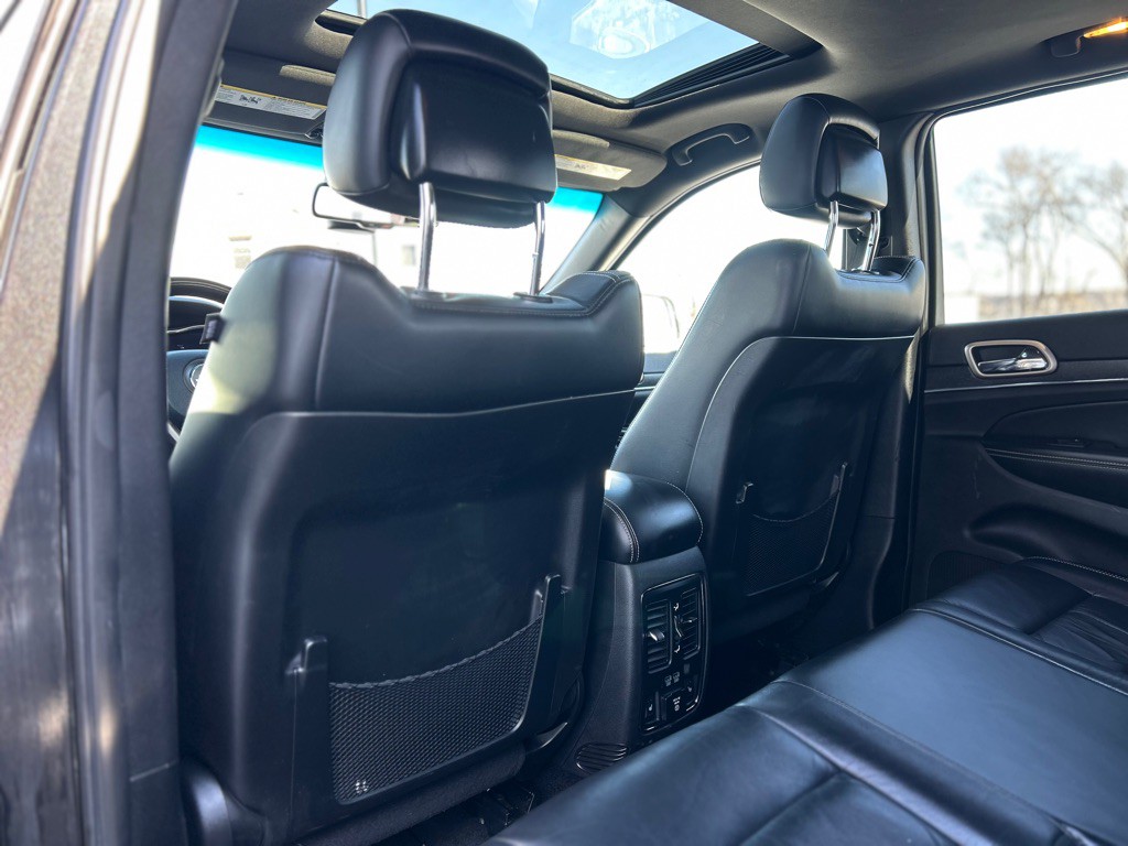 2015 Jeep Grand Cherokee Image 10