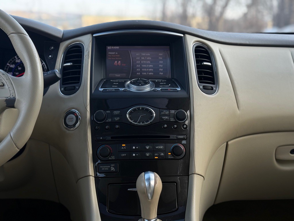 2008 INFINITI EX35 Image 6