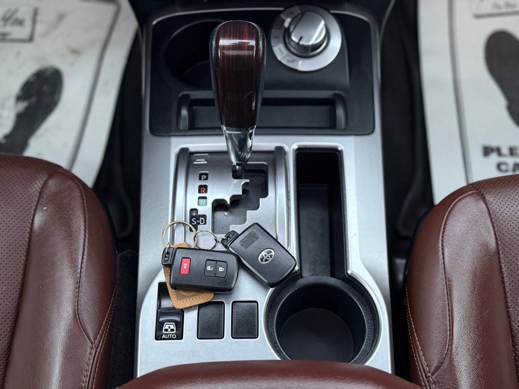 2020 Toyota 4Runner Image 6