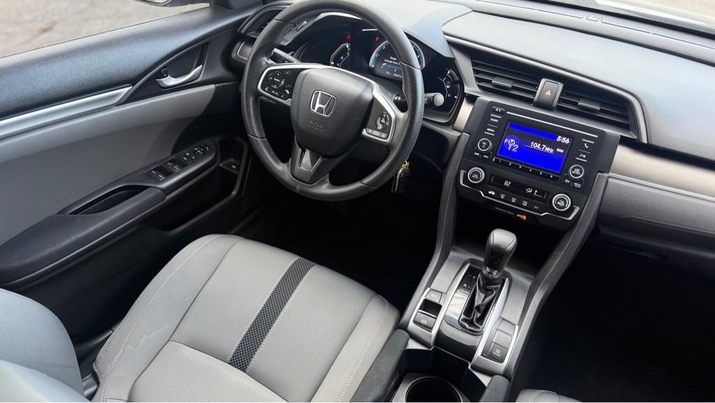 2019 Honda Civic Image 2