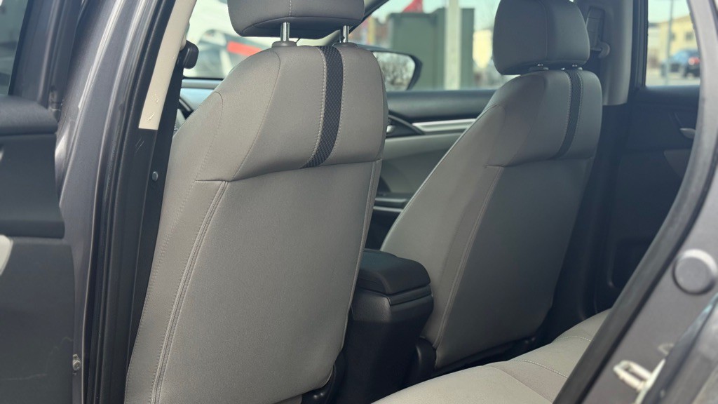 2019 Honda Civic Image 8