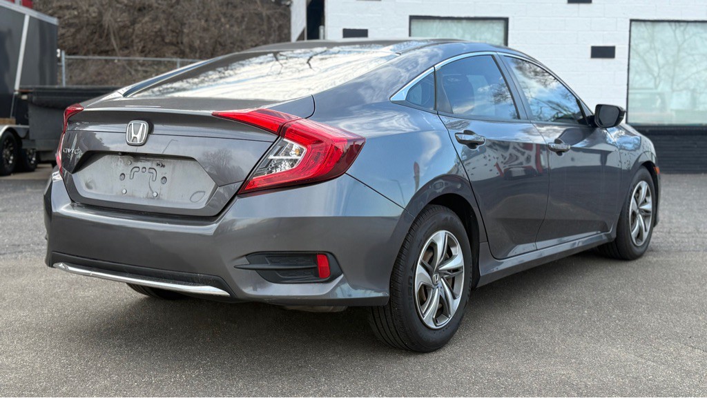 2019 Honda Civic Image 13