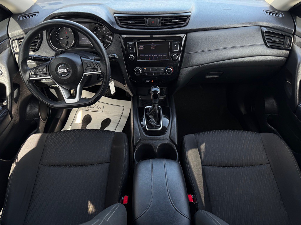 2018 Nissan Rogue Image 7