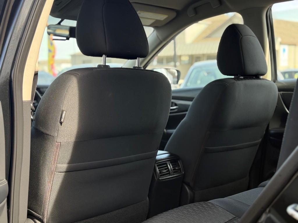 2018 Nissan Rogue Image 9