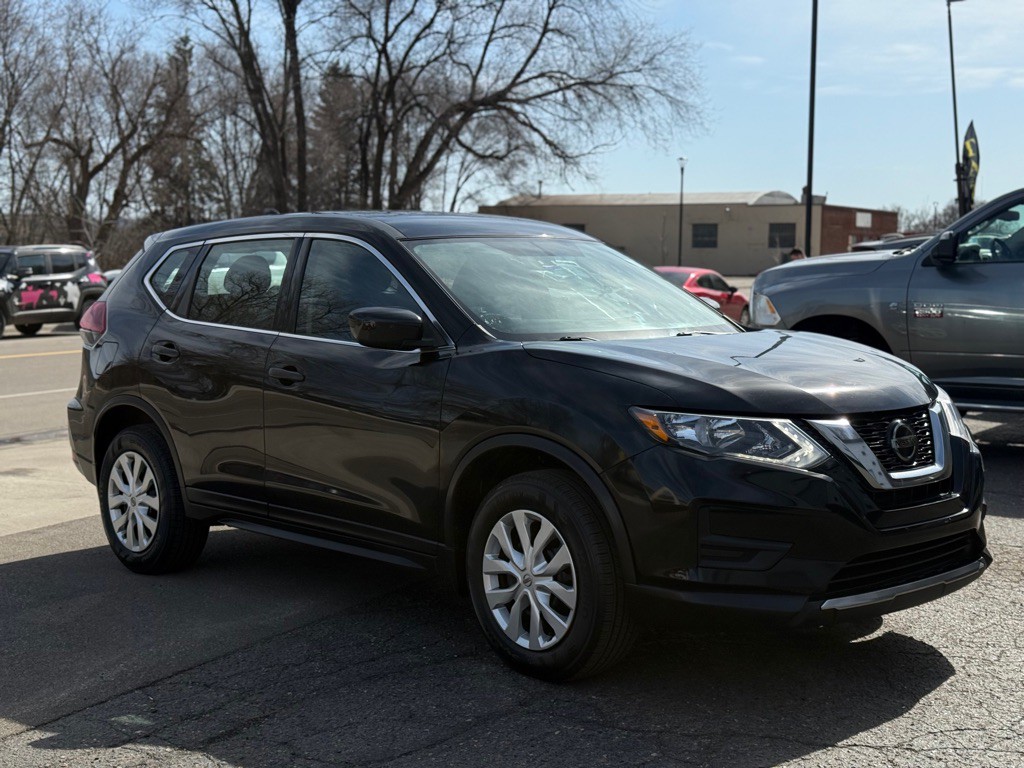 2018 Nissan Rogue Image 19