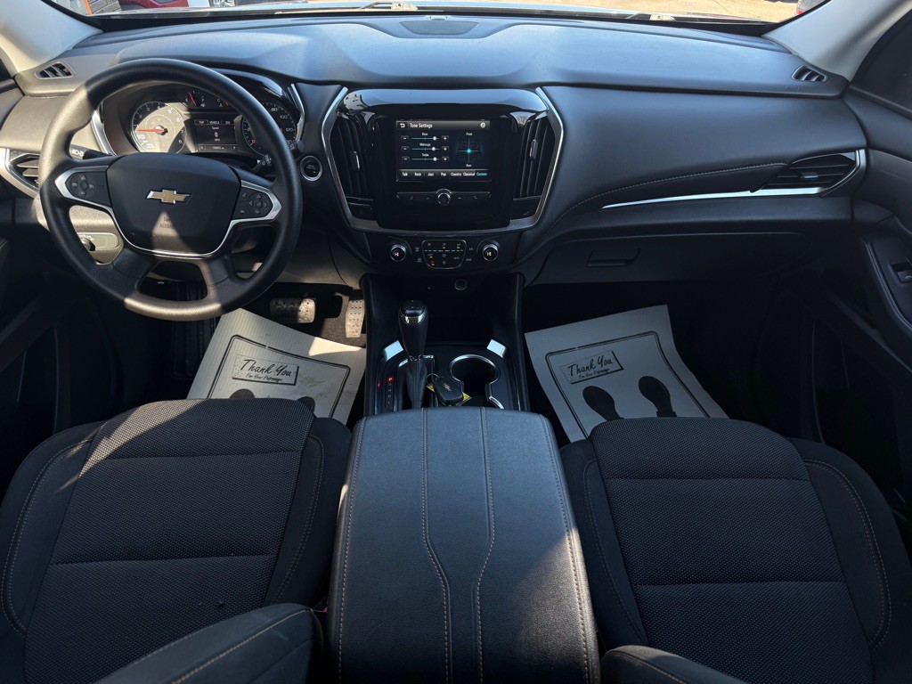 2019 Chevrolet Traverse Image 2