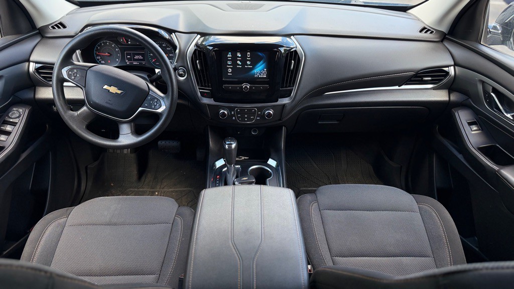 2019 Chevrolet Traverse Image 2