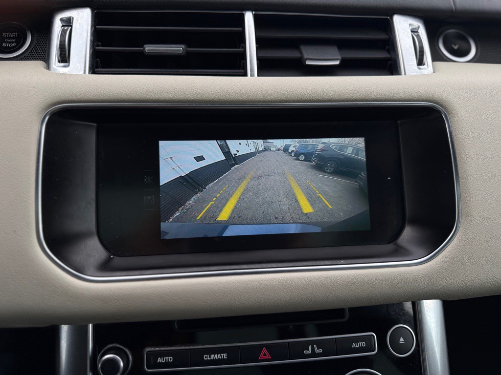 2017 Land Rover Range Rover Sport Image 7