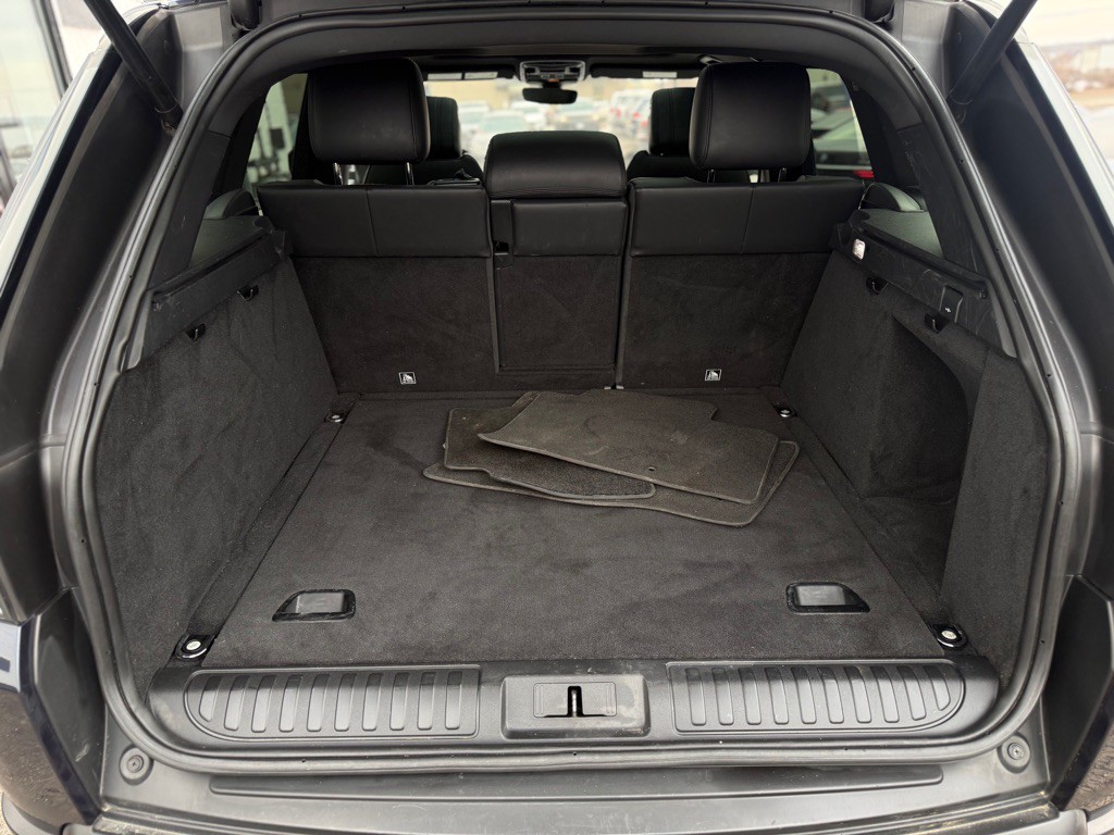 2017 Land Rover Range Rover Sport Image 13