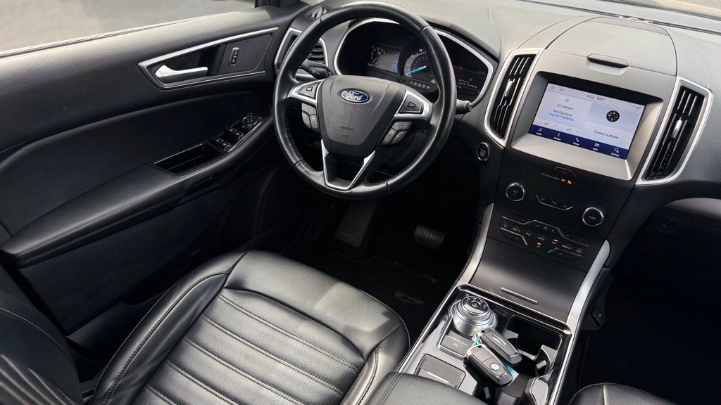 2019 Ford Edge Image 3