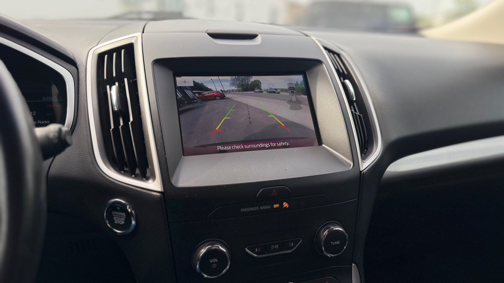 2019 Ford Edge Image 5