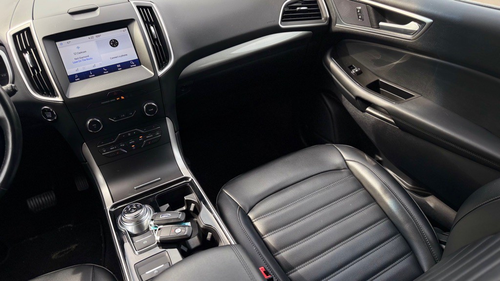 2019 Ford Edge Image 7