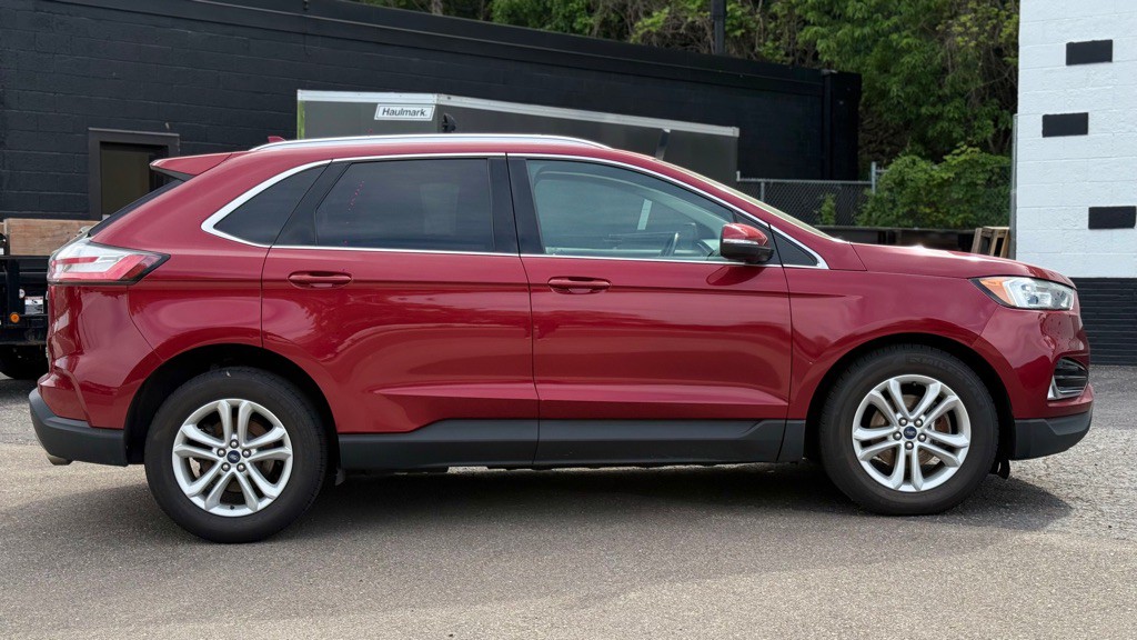 2019 Ford Edge Image 15