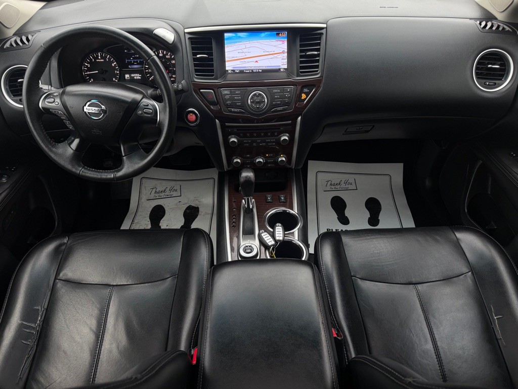 2015 Nissan Pathfinder Image 8