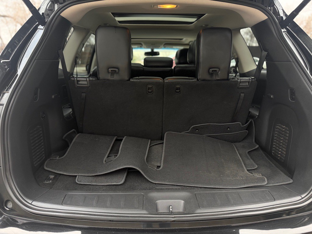 2015 Nissan Pathfinder Image 13