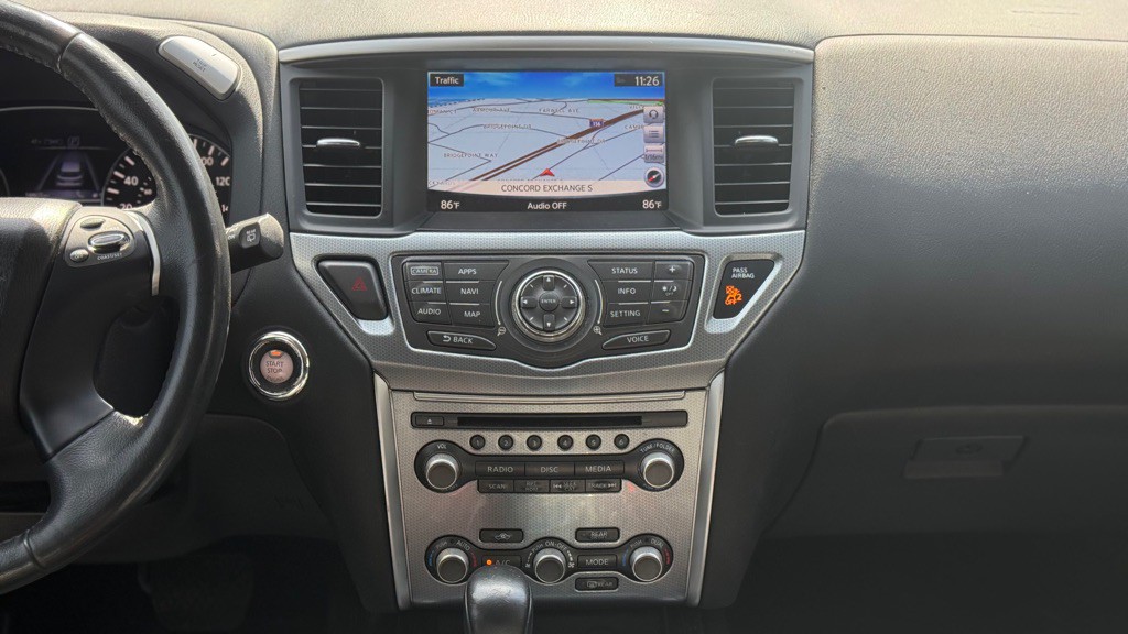 2017 Nissan Pathfinder Image 6