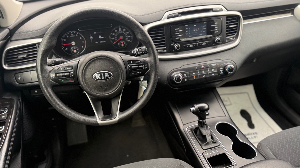 2018 Kia Sorento Image 4