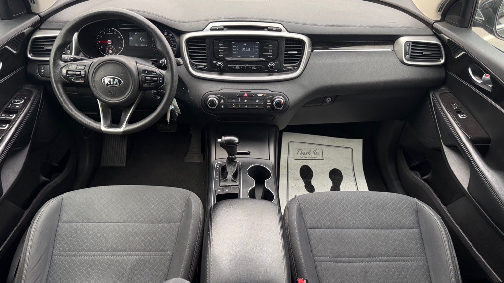 2018 Kia Sorento Image 7