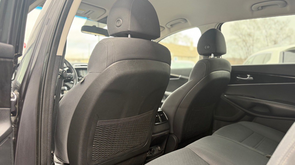 2018 Kia Sorento Image 9