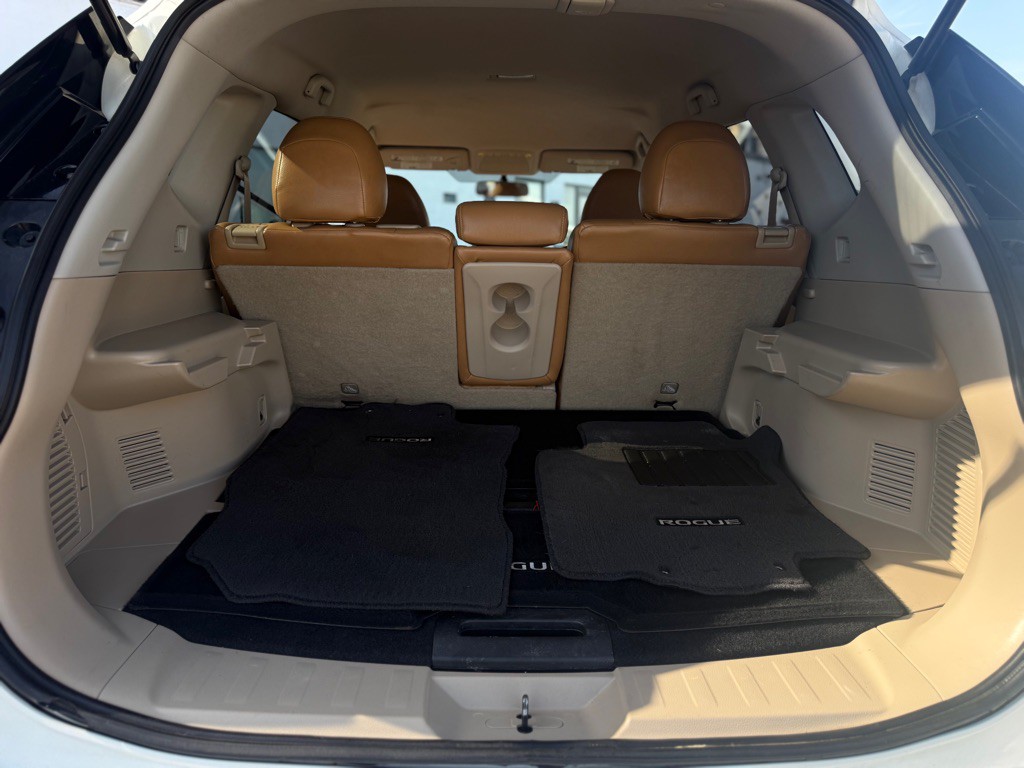 2017 Nissan Rogue Image 12