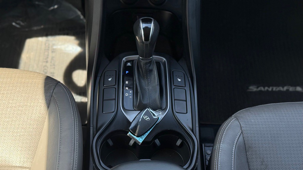 2014 Hyundai Santa Fe Image 5