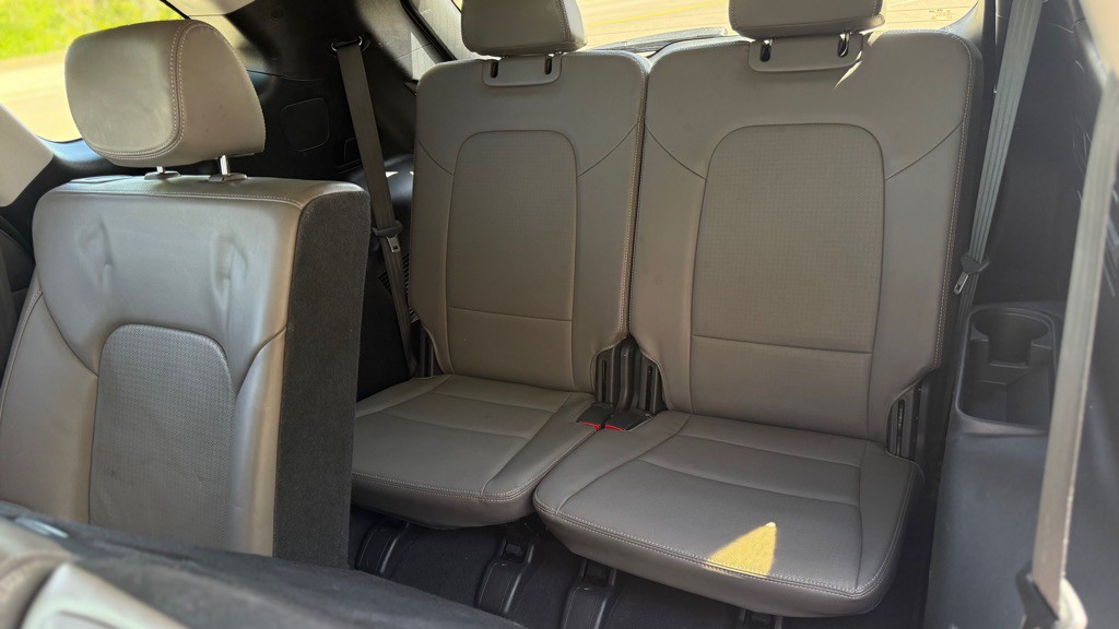 2014 Hyundai Santa Fe Image 11