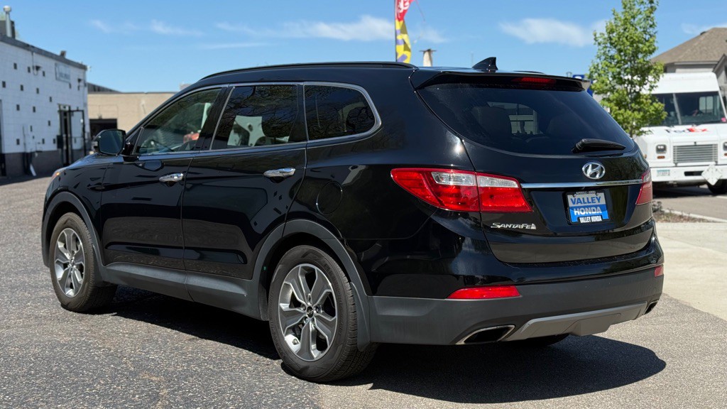 2014 Hyundai Santa Fe Image 18