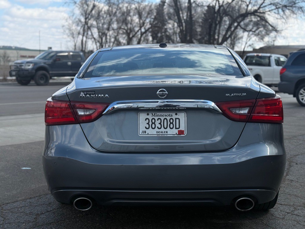 2017 Nissan Maxima Image 15