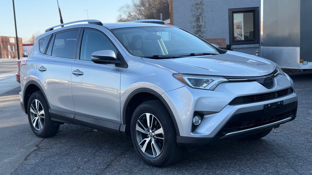 2016 Toyota Rav4 Image 13