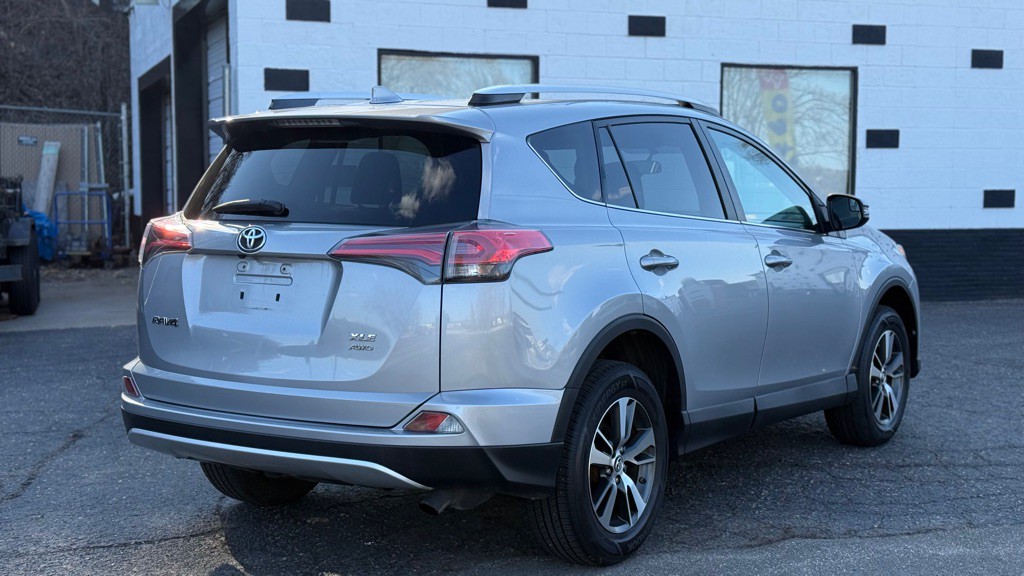 2016 Toyota Rav4 Image 15
