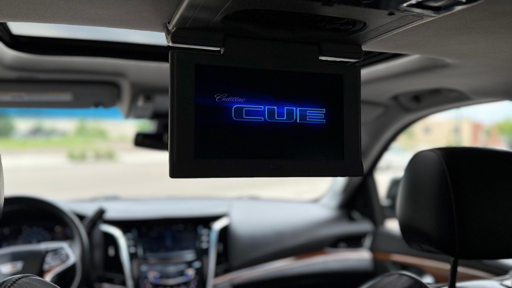 2017 Cadillac Escalade Image 9