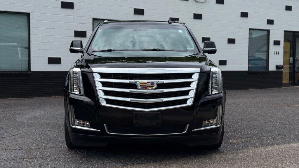 2017 Cadillac Escalade Image 22