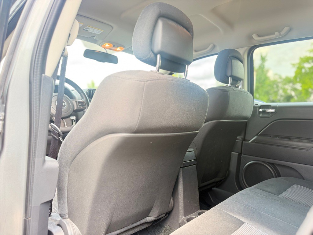 2013 Jeep Compass Image 6