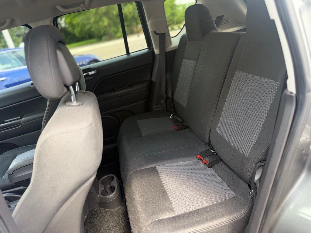 2013 Jeep Compass Image 7