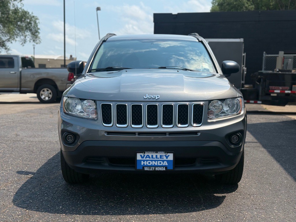 2013 Jeep Compass Image 9