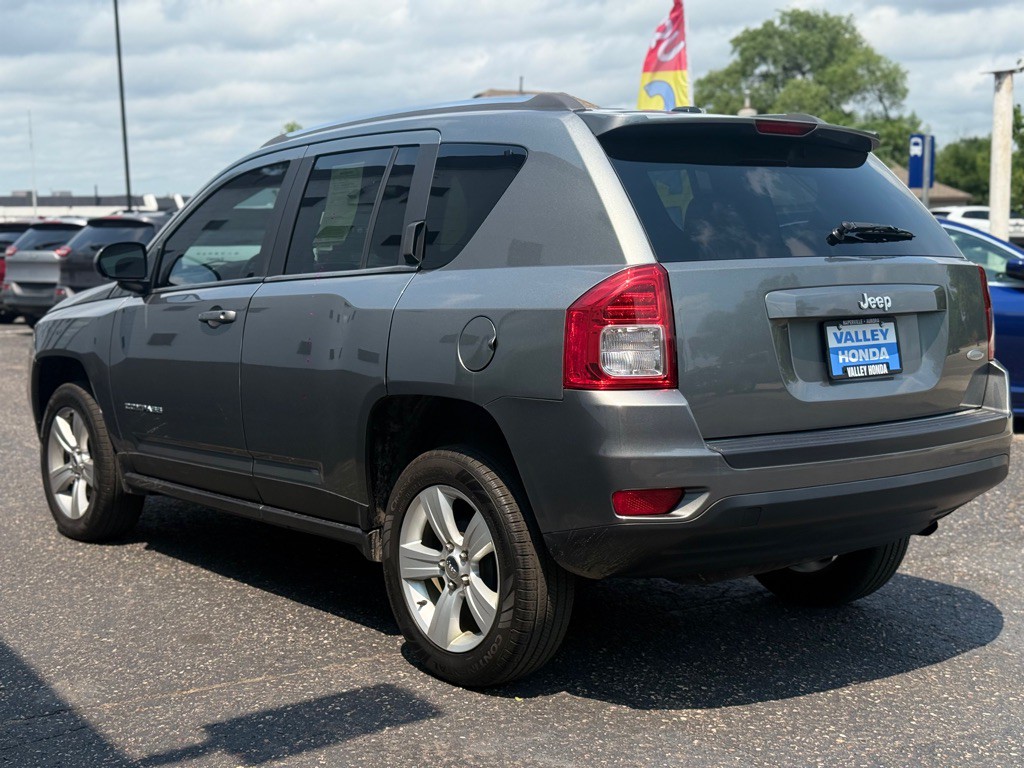 2013 Jeep Compass Image 14
