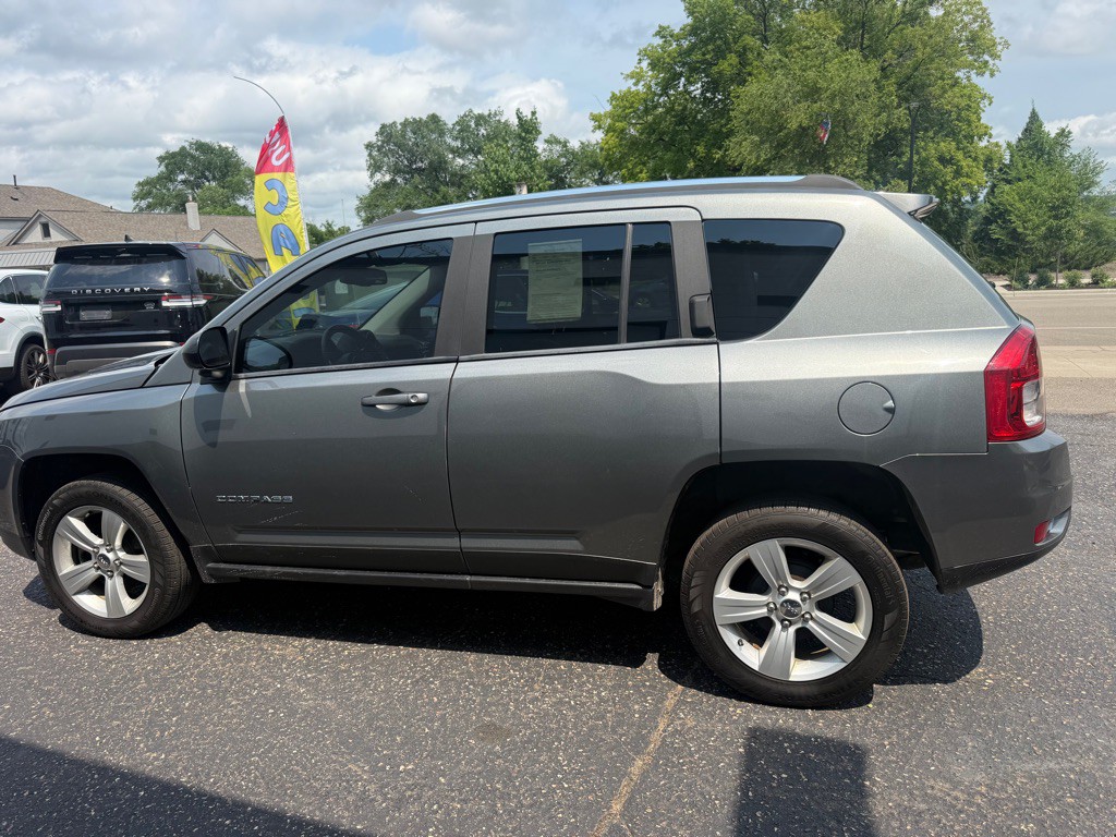 2013 Jeep Compass Image 15