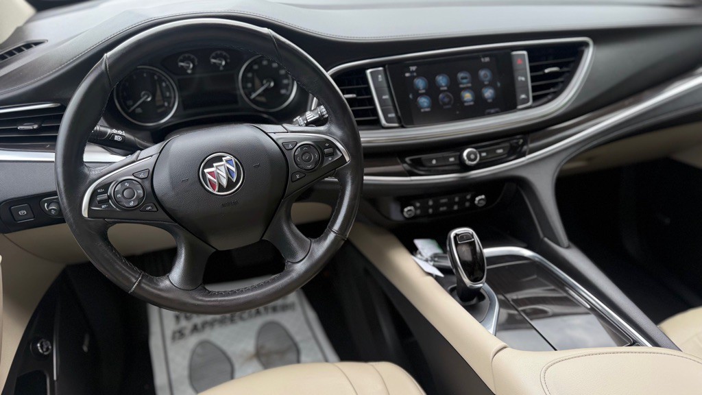 2019 Buick Enclave Image 2