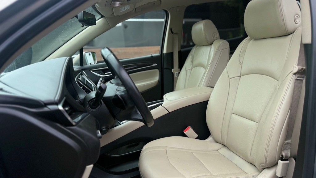2019 Buick Enclave Image 8
